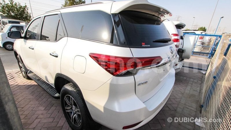 Big with watermark toyota fortuner maseru import dubai 14268