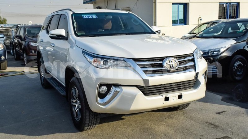 Big with watermark toyota fortuner maseru import dubai 14271