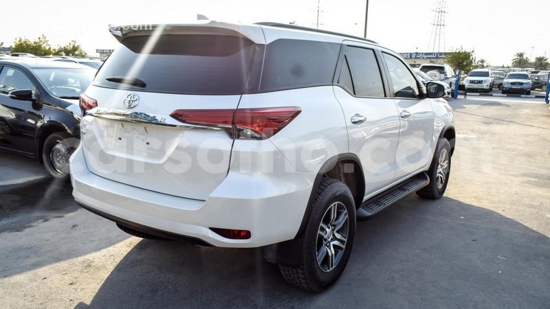 Big with watermark toyota fortuner maseru import dubai 14271