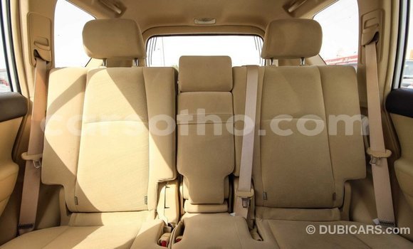 Sayi Imported Toyota Prado White Mota in Import - Dubai a Maseru Sayi Imported Toyota Prado White Mota in Import - Dubai a Maseru