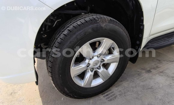 Sayi Imported Toyota Prado White Mota in Import - Dubai a Maseru Sayi Imported Toyota Prado White Mota in Import - Dubai a Maseru