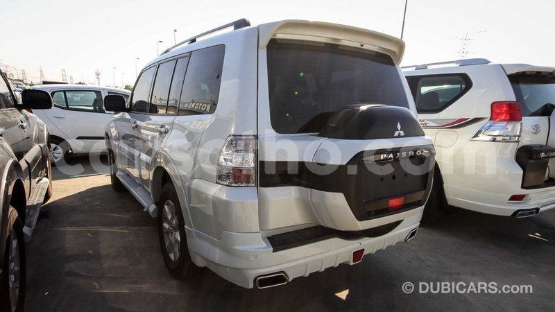 Big with watermark mitsubishi pajero maseru import dubai 14277