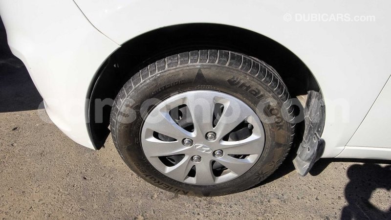 Big with watermark hyundai i10 maseru import dubai 14278