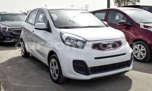 Acheter Import Voiture Kia Picanto Blanc à Import - Dubai, Maseru Acheter Import Voiture Kia Picanto Blanc à Import - Dubai, Maseru