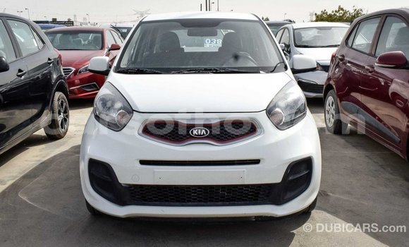 Acheter Import Voiture Kia Picanto Blanc à Import - Dubai, Maseru Acheter Import Voiture Kia Picanto Blanc à Import - Dubai, Maseru