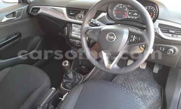 Sayi Na hannu Opel Corsa Silver Mota in Maseru a Maseru Sayi Na hannu Opel Corsa Silver Mota in Maseru a Maseru