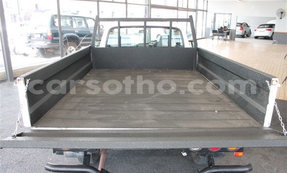 اشتري مستعمل Mazda BT-50 White سيارة في Butha Buthe في Butha-Buthe اشتري مستعمل Mazda BT-50 White سيارة في Butha Buthe في Butha-Buthe