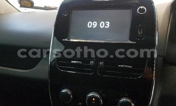 Acheter Occasion Voiture Renault Clio Gris à Maseru, Maseru Acheter Occasion Voiture Renault Clio Gris à Maseru, Maseru