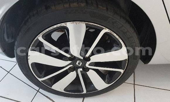 Acheter Occasion Voiture Renault Clio Gris à Maseru, Maseru Acheter Occasion Voiture Renault Clio Gris à Maseru, Maseru