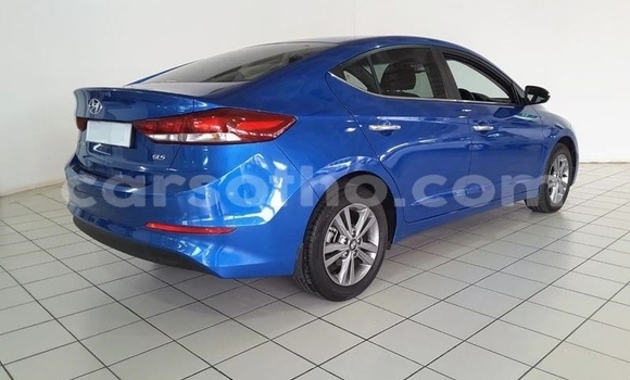 Sayi Na hannu Hyundai Elantra Blue Mota in Maseru a Maseru Sayi Na hannu Hyundai Elantra Blue Mota in Maseru a Maseru