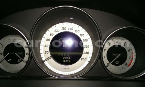 Sayi Na hannu Mercedes-Benz C-klasse Black Mota in Maseru a Maseru Sayi Na hannu Mercedes-Benz C-klasse Black Mota in Maseru a Maseru