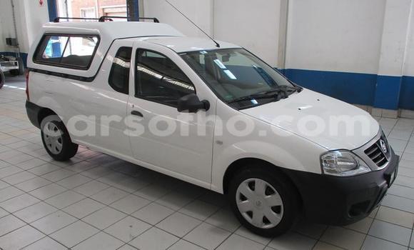 Sayi Na hannu Nissan 200SX White Mota in Maseru a Maseru Sayi Na hannu Nissan 200SX White Mota in Maseru a Maseru