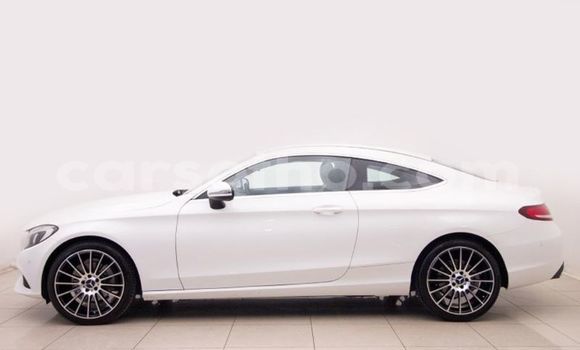 Buy Used Mercedes-Benz C–Class White Car in Maseru in Maseru Buy Used Mercedes-Benz C–Class White Car in Maseru in Maseru