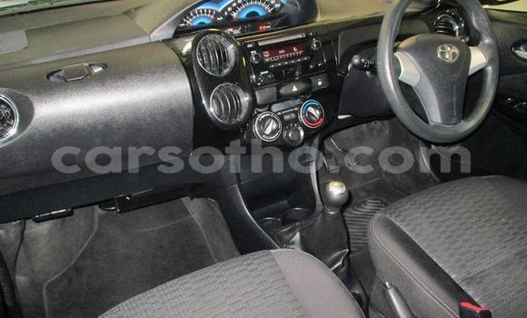 Sayi Na hannu Toyota Etios Silver Mota in Maseru a Maseru Sayi Na hannu Toyota Etios Silver Mota in Maseru a Maseru