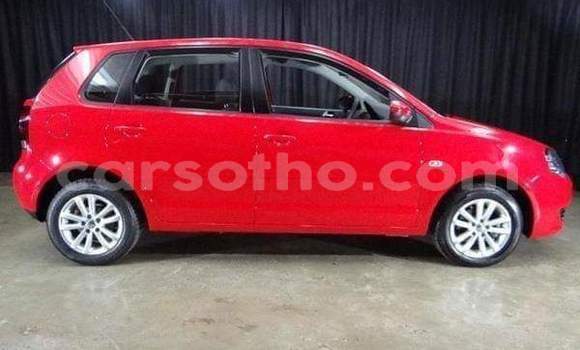 Sayi Na hannu Volkswagen Polo Red Mota in Thaba–Tseka a Mafeteng Sayi Na hannu Volkswagen Polo Red Mota in Thaba–Tseka a Mafeteng