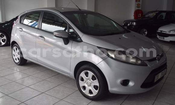 Acheter Occasion Voiture Ford Fiesta Gris à Thaba–Tseka, Mafeteng Acheter Occasion Voiture Ford Fiesta Gris à Thaba–Tseka, Mafeteng