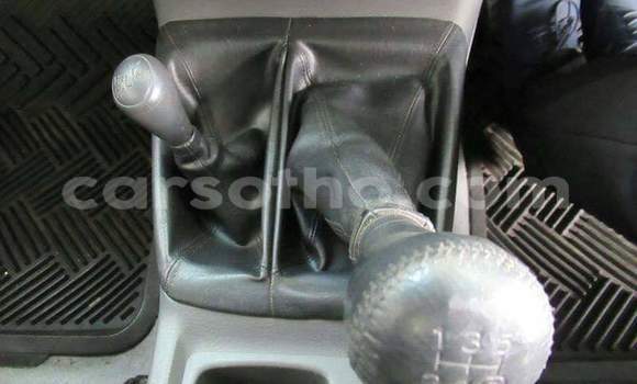 Acheter Occasion Voiture Toyota Hilux Bleu à Thaba–Tseka, Mafeteng Acheter Occasion Voiture Toyota Hilux Bleu à Thaba–Tseka, Mafeteng