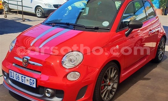Sayi Na hannu Abarth 695 Red Mota in Butha–Buthe a Thaba-Tseka