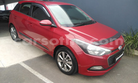 Acheter Occasion Voiture Hyundai i20 Rouge à Hlotse, Leribe Acheter Occasion Voiture Hyundai i20 Rouge à Hlotse, Leribe