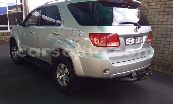 Buy Used Toyota Fortuner Silver Car in Maseru in Maseru Buy Used Toyota Fortuner Silver Car in Maseru in Maseru