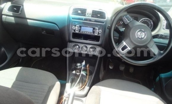 Sayi Na hannu Volkswagen Polo Red Mota in Maseru a Maseru Sayi Na hannu Volkswagen Polo Red Mota in Maseru a Maseru