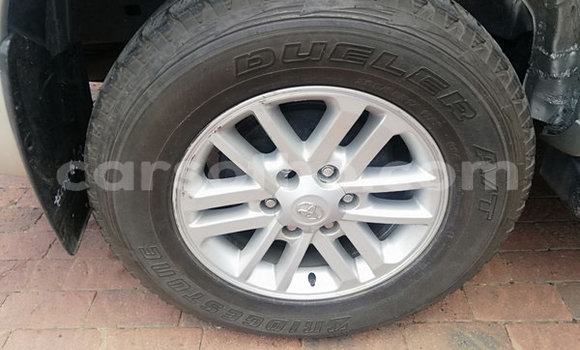 Buy Used Toyota Fortuner Red Car in Maputsoe in Leribe Buy Used Toyota Fortuner Red Car in Maputsoe in Leribe