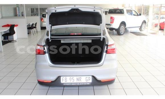 Sayi Na hannu Kia Rio Silver Mota in Roma a Maseru Sayi Na hannu Kia Rio Silver Mota in Roma a Maseru