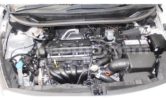 Acheter Occasion Voiture Kia Rio Gris à Roma, Maseru Acheter Occasion Voiture Kia Rio Gris à Roma, Maseru