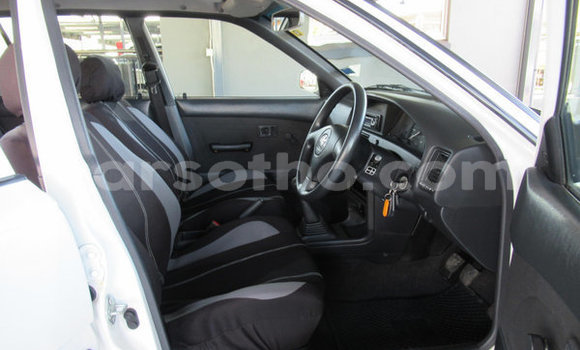 Buy Used Toyota Corolla Green Car in Maputsoe in Leribe Buy Used Toyota Corolla Green Car in Maputsoe in Leribe