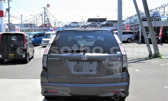 Buy Used Honda Stream Red Car in Maseru in Maseru Buy Used Honda Stream Red Car in Maseru in Maseru