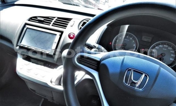 Buy Used Honda Stream Red Car in Maseru in Maseru Buy Used Honda Stream Red Car in Maseru in Maseru