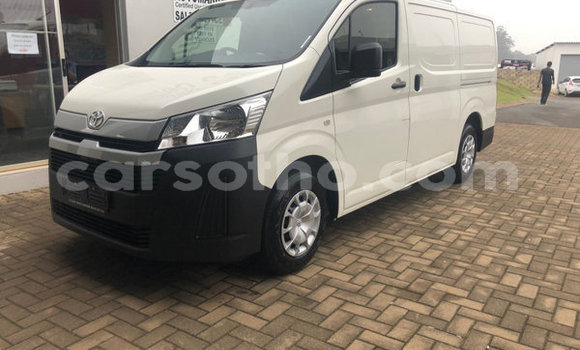 Buy Used Toyota Hilux White Car in Maseru in Maseru Buy Used Toyota Hilux White Car in Maseru in Maseru