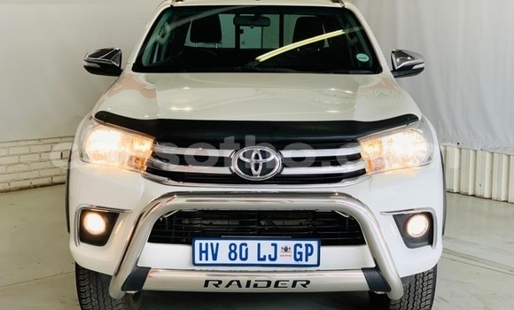 Acheter Occasion Voiture Toyota Hilux Blanc à Maseru, Maseru Acheter Occasion Voiture Toyota Hilux Blanc à Maseru, Maseru