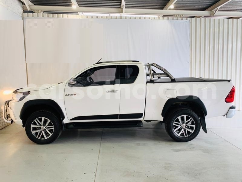 Big with watermark toyota hilux maseru maseru 14407