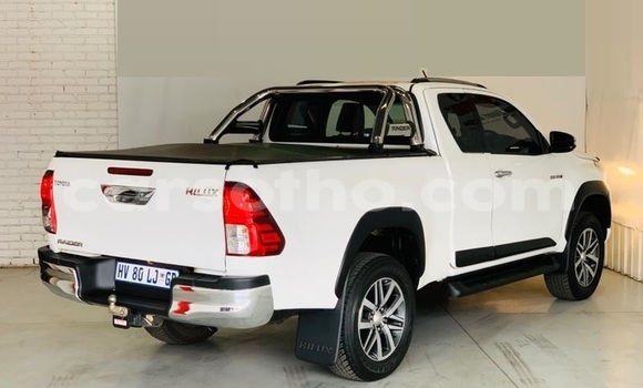 Acheter Occasion Voiture Toyota Hilux Blanc à Maseru, Maseru Acheter Occasion Voiture Toyota Hilux Blanc à Maseru, Maseru