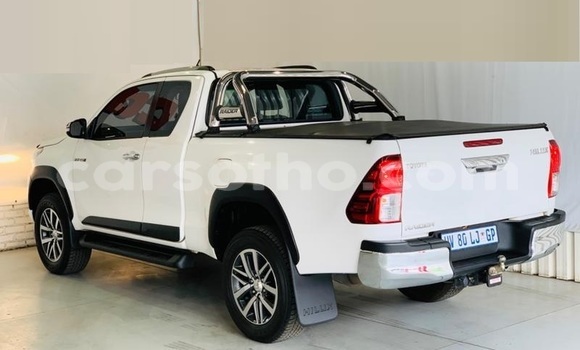 Acheter Occasion Voiture Toyota Hilux Blanc à Maseru, Maseru Acheter Occasion Voiture Toyota Hilux Blanc à Maseru, Maseru