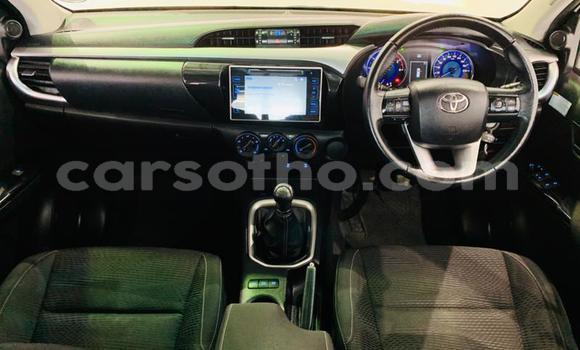 Acheter Occasion Voiture Toyota Hilux Blanc à Maseru, Maseru Acheter Occasion Voiture Toyota Hilux Blanc à Maseru, Maseru