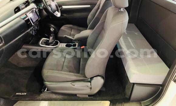 Acheter Occasion Voiture Toyota Hilux Blanc à Maseru, Maseru Acheter Occasion Voiture Toyota Hilux Blanc à Maseru, Maseru