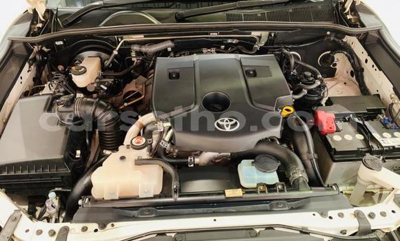 Acheter Occasion Voiture Toyota Hilux Blanc à Maseru, Maseru Acheter Occasion Voiture Toyota Hilux Blanc à Maseru, Maseru