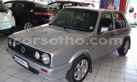 Buy Used Volkswagen Golf Red Car in Maseru in Maseru Buy Used Volkswagen Golf Red Car in Maseru in Maseru