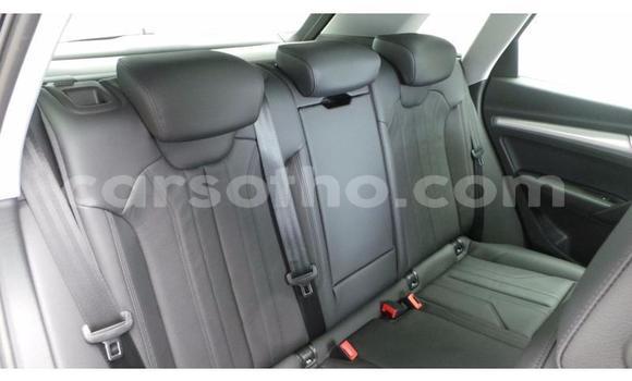 Acheter Occasion Voiture Audi Q5 Noir à Maseru, Maseru Acheter Occasion Voiture Audi Q5 Noir à Maseru, Maseru
