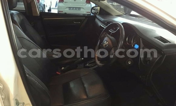 Acheter Occasion Voiture Toyota Prius Blanc à Maseru, Maseru Acheter Occasion Voiture Toyota Prius Blanc à Maseru, Maseru