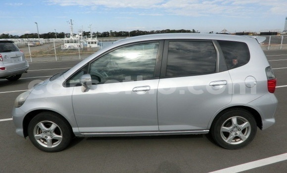 Sayi Na hannu Honda FIT Silver Mota in Maseru a Maseru Sayi Na hannu Honda FIT Silver Mota in Maseru a Maseru