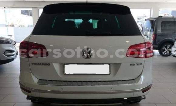 اشتري مستعمل Volkswagen Tiguan White سيارة في Hlotse في Leribe اشتري مستعمل Volkswagen Tiguan White سيارة في Hlotse في Leribe