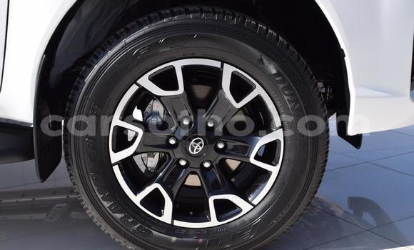 Buy Used Toyota Hilux Green Car in Maputsoe in Leribe Buy Used Toyota Hilux Green Car in Maputsoe in Leribe