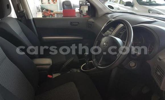 Buy Used Nissan X–Trail Red Car in Maputsoe in Leribe Buy Used Nissan X–Trail Red Car in Maputsoe in Leribe