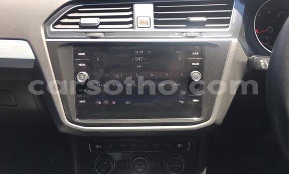 Sayi Na hannu Volkswagen Tiguan White Mota in Maseru a Maseru Sayi Na hannu Volkswagen Tiguan White Mota in Maseru a Maseru