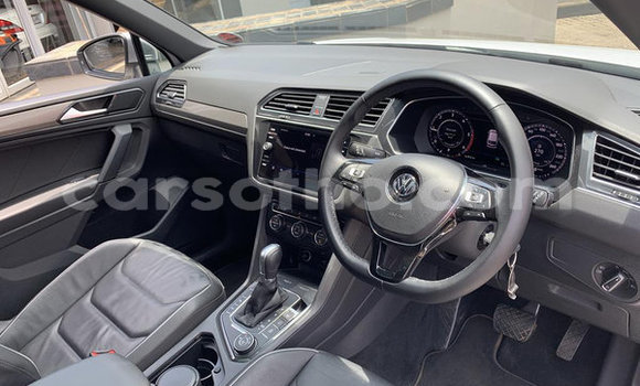 اشتري مستعمل Volkswagen Tiguan White سيارة في Maputsoe في Leribe اشتري مستعمل Volkswagen Tiguan White سيارة في Maputsoe في Leribe