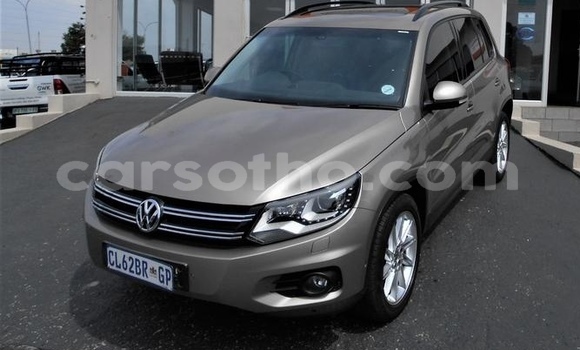 اشتري مستعمل Volkswagen Tiguan Other سيارة في Hlotse في Leribe اشتري مستعمل Volkswagen Tiguan Other سيارة في Hlotse في Leribe