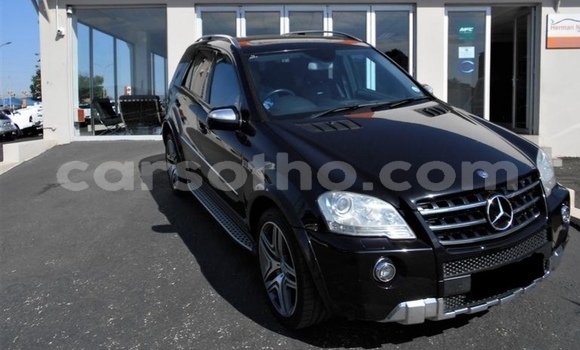 Sayi Na hannu Mercedes-Benz ML–Class Black Mota in Hlotse a Leribe Sayi Na hannu Mercedes-Benz ML–Class Black Mota in Hlotse a Leribe